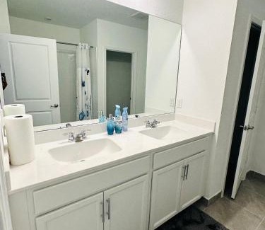 Port Saint Lucie House | Beautiful Brand new 3bedroom home