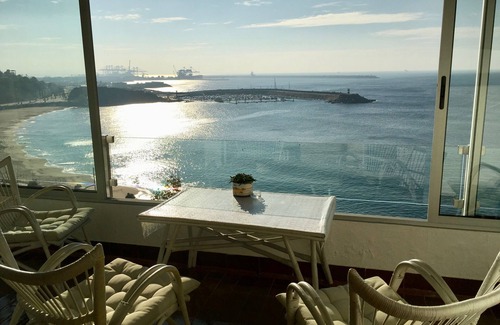 Sines Apartment | Beautiful bright duplex facing the sea and beach at your feet, fishing port
