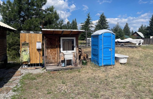 Eureka Cabin | Beautiful cabin with rustic charm in Eureka, MT!