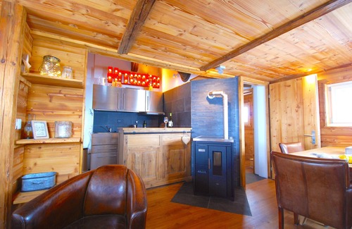 Lenk Ski Chalet | Beautiful Chalet on 1800 Meters altitude, renovated in style to high standard
