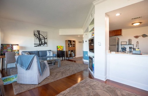 Palmetto Dunes Condo | Beautiful condo overlooking Broad Creek. Pet friendly!