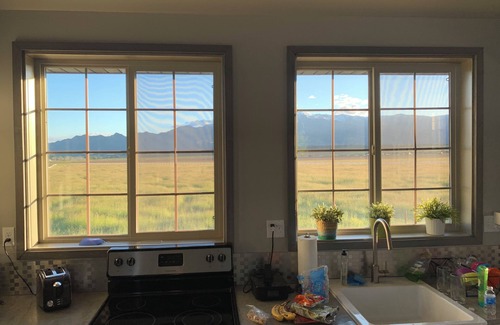 New Harmony House | Beautiful contemporary Loft House above barn. Fabulous views of Kolob Canyon.