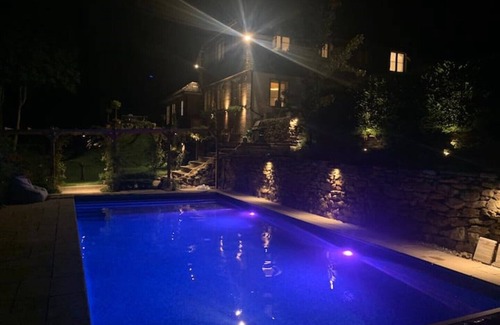 Haslemere Cottage | Beautiful Cottage in the South Downs with Tennis Court and Swimming Pool