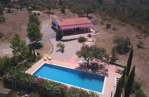 Aldeia dos Palheiros Cottage | Beautiful country villa with luxury swimming pool and relaxing Hot Tub