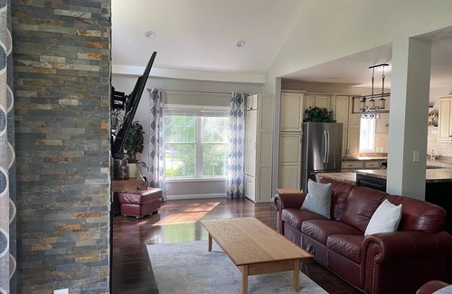 Bernardsville House | Beautiful Custom Home on 1.5 acres of Serene Property w/Movie Room