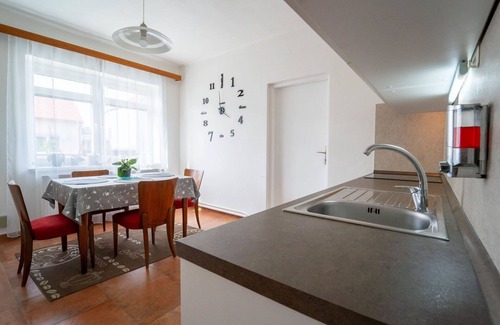 Kolin 2 House | Beautiful private villa for 5 people with WIFI, TV, terrace, pets allowed and parking