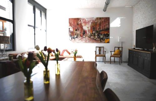Mertert Apartment | Beautiful Design 2 BR Loft