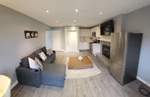 Brampton Apartment | Beautiful Executive Apartment