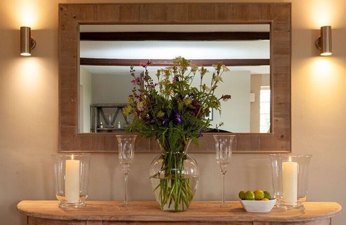 York House | Beautiful Family Farmhouse set in unspoilt countryside Vale of York