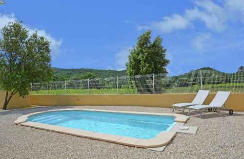 Saint-Laurent-de-Carnols Villa | Beautiful villa with private pool in Gard