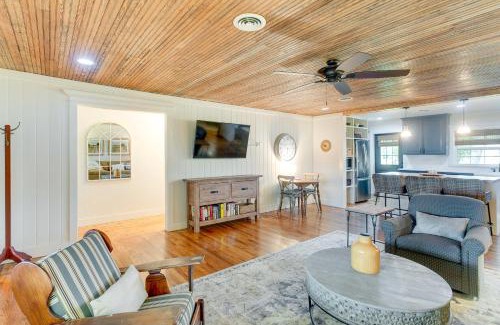 Lenox House | Beautiful Georgia Farmhouse Rental with Patio