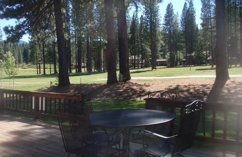 Plumas Eureka Estates House | Beautiful Getaway On Plumas Pines Golf Resort