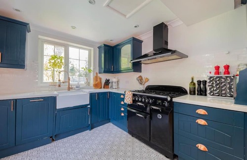 College Park and Old Oak House | Beautiful High end Home close to city center