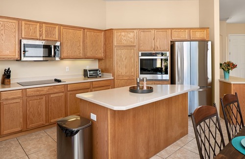 Verde Santa Fe House | Beautiful Home, 55+ Community! Community Pool & Hot Tub! Pinon Vista - S058
