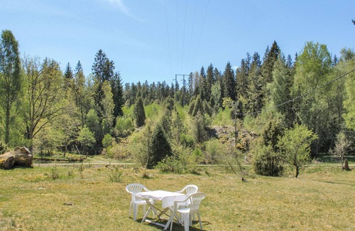 Tvetaryd House | Beautiful home in Backaryd with WiFi