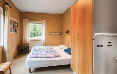 Tvetaryd House | Beautiful Home In Backaryd With Wifi