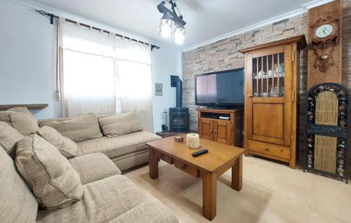 Gilet House | Beautiful Home In Gilet