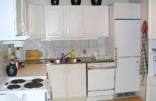 Laggarsvik House | Beautiful home in Ljusterö with kitchen
