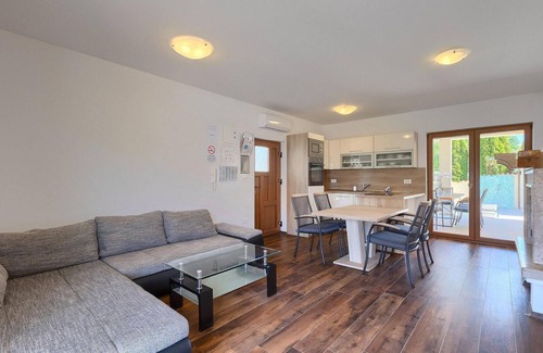 Segotici House | Beautiful home in Marcana