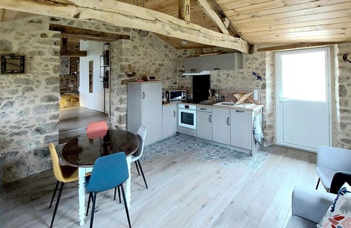 Mauleon House | Beautiful home in Mauléon with Wi-Fi