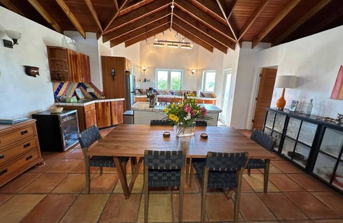 Pigeon Cay House | Beautiful home in Pigeon Cay 100 steps away from the Caribbean!