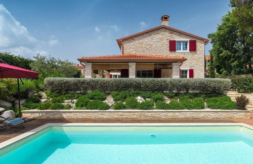 Tar-Vabriga House | Beautiful home in Porec