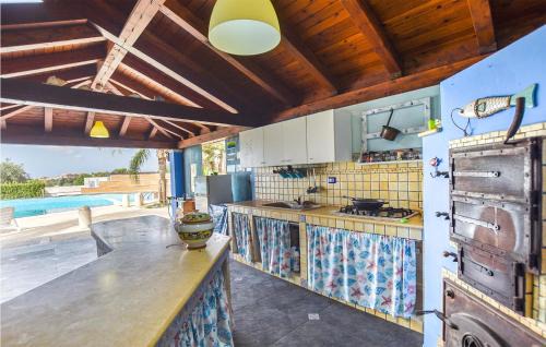 Pozzallo House | Beautiful Home In Pozzallo Rg