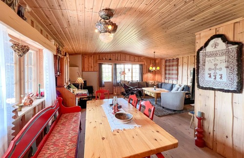 Sjusjoen House | Beautiful home in Sjusjøen with sauna