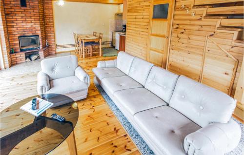Majdy House | Beautiful Home In Stawiguda