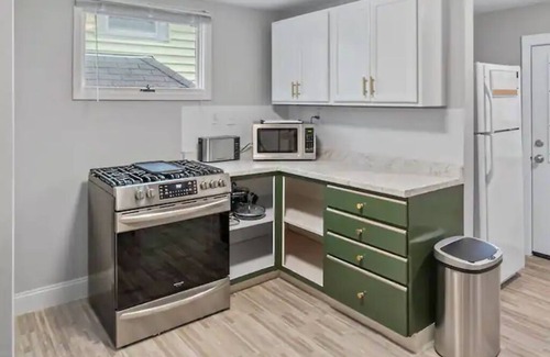 Westside House | Beautiful home near downtown and Syracuse Uni