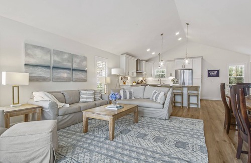 Seacrest House | Beautiful home; private pool & private beach. Away from the crowds!