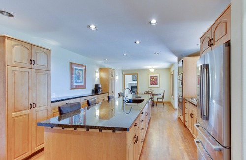 Hailey House | Beautiful Home with Private Hot Tub & Sauna in the Ketchum/Sun Valley Area