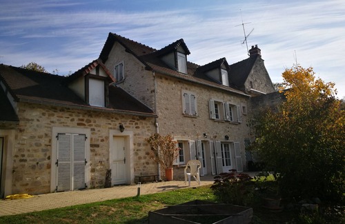 Rozet-Saint-Albin House | Beautiful house and large garden 100km from Paris