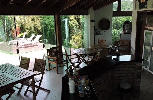 Parque dos Cafezais II Cottage | Beautiful house with incredible view/high standard/condominium/WiFi/heated pool/soccer field