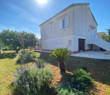 Ugljan Apartment | Beautiful island house Ugljan