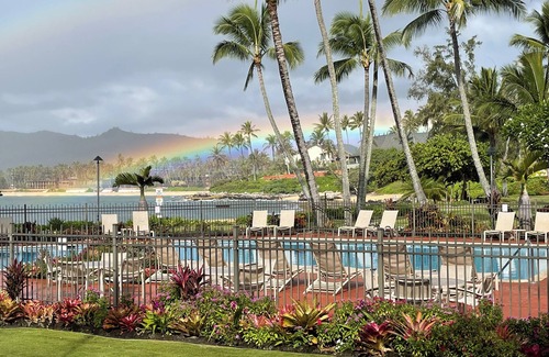 Wailua Condo | Beautiful Lae Nani Unit 112 Oceanfront One Bedroom Condo Coconut Coast Wailua.