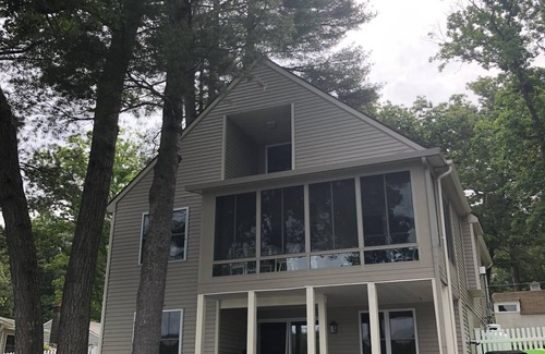 Sturbridge House | Beautiful Lakefront Home in Heart of Massachusetts Near Antiquing and Breweries