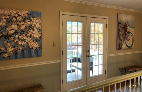 Bumpass House | Beautiful Large Home Minutes from Lake Anna with Games & Hot Tub!