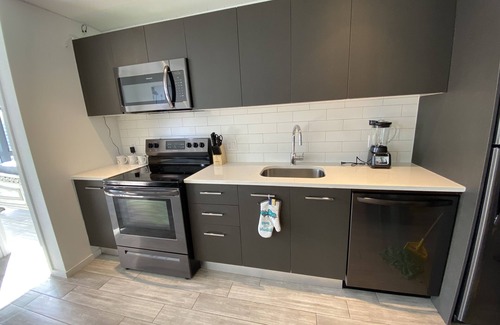 Riverwalk Fort Lauderdale Condo | Beautiful Luxury High Rise 2BR Downtown Amazing Views 9Min Away From Airport !