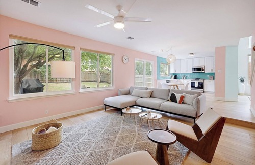 Wells Branch House | Beautiful Modern 3BR Retreat with Gym, Ping Pong in quiet Austin by Domain & Q2