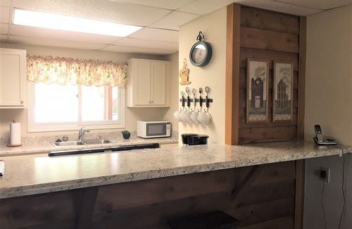 Pickens Condo | Beautiful Mountain Golfing Getaway Located on The Rock Golf Course