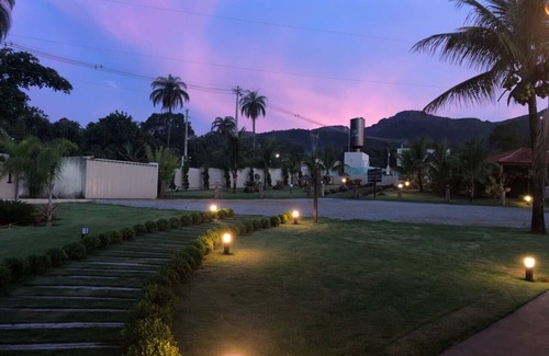 Mateus Leme House | Beautiful place for rent for weekends, events, parties, meetings and conventions