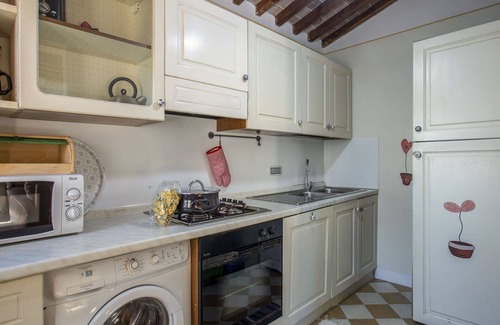 Pieve a Nievole Villa | Beautiful private villa with hot tub, private pool, WIFI, A/C, TV, patio, pets allowed and parking