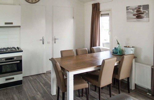 West-Graftdijk House | Beautiful private villa for 6 guests with WIFI, TV, terrace and parking