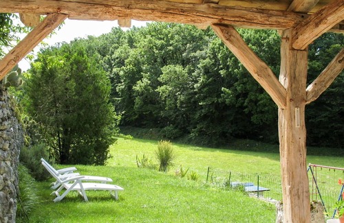 Belmontet Villa | Beautiful private villa for 6 guests with TV, terrace, pets allowed, panoramic view and parking
