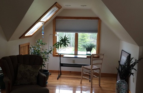Kennebunkport House | Beautiful Private Home, Close to Beaches, Pet Friendly.