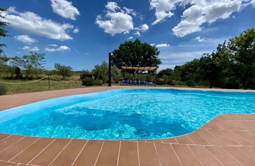 Pitigliano Villa | Beautiful private villa with WIFI, private pool, pets allowed, panoramic view and parking