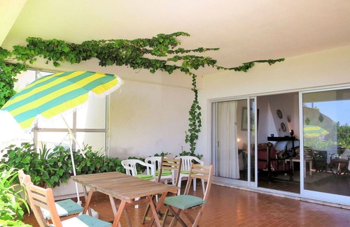 Caminha House | Beautiful private villa for 8 people with TV, terrace, pets allowed and parking