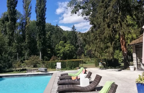 Dormelles House | Beautiful property in the valley