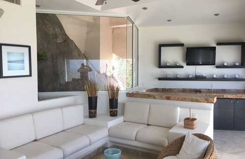 Las Brisas Condo | Beautiful Property with Nice Ocean Views